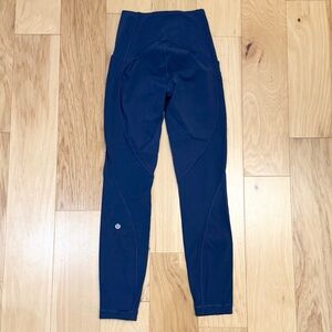 LIKE NEW Lululemon Women’s Breezy Dot Tight *25"